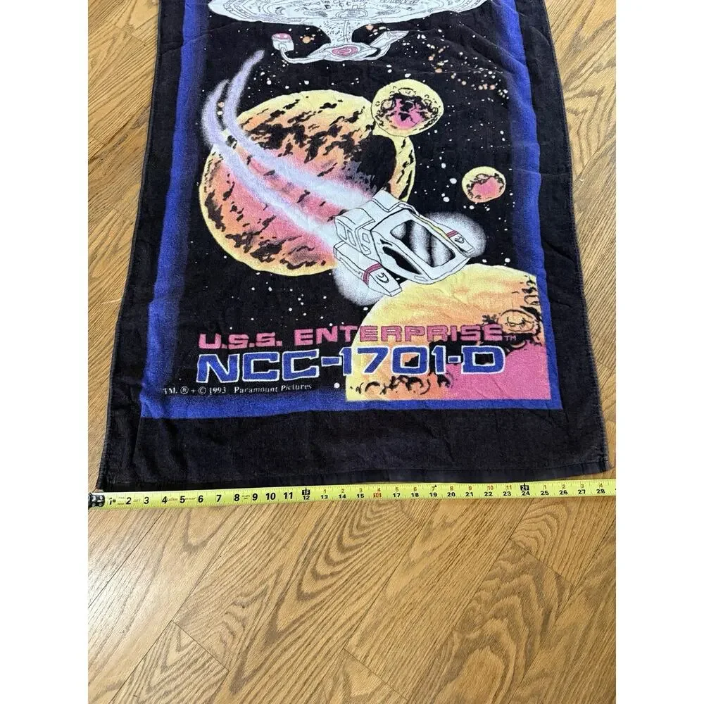 Vintage 1993 Star Trek Next Generation USS Enterprise NCC-1701-D Towel